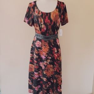 Luxe by Carmen Marc Valvo dress size 14